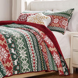 Greenland Home Fashion Fair Isle Luxurious High Quality Quilt Set Including Pillow Sham Red