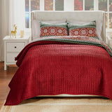 Greenland Home Fashion Fair Isle Luxurious High Quality Quilt Set Including Pillow Sham Red