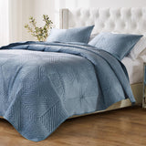 Greenland Home Fashions Riviera Dutch Velvet Luxurious Modern Ultimate Comfort Soft Plush Look Quilt Set Spa Blue